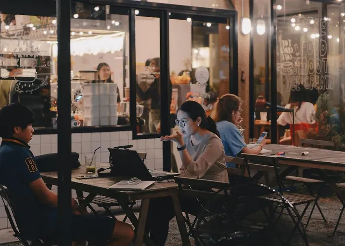 Hostel The Yard *